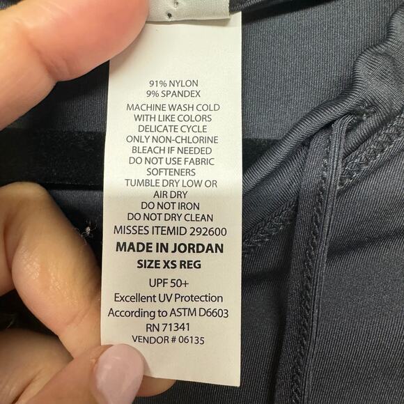 LL Bean Womens Charcoal Gray Pullover Dry Fit Tunic Hooded Long Sleeve Size XS - Picture 7 of 9